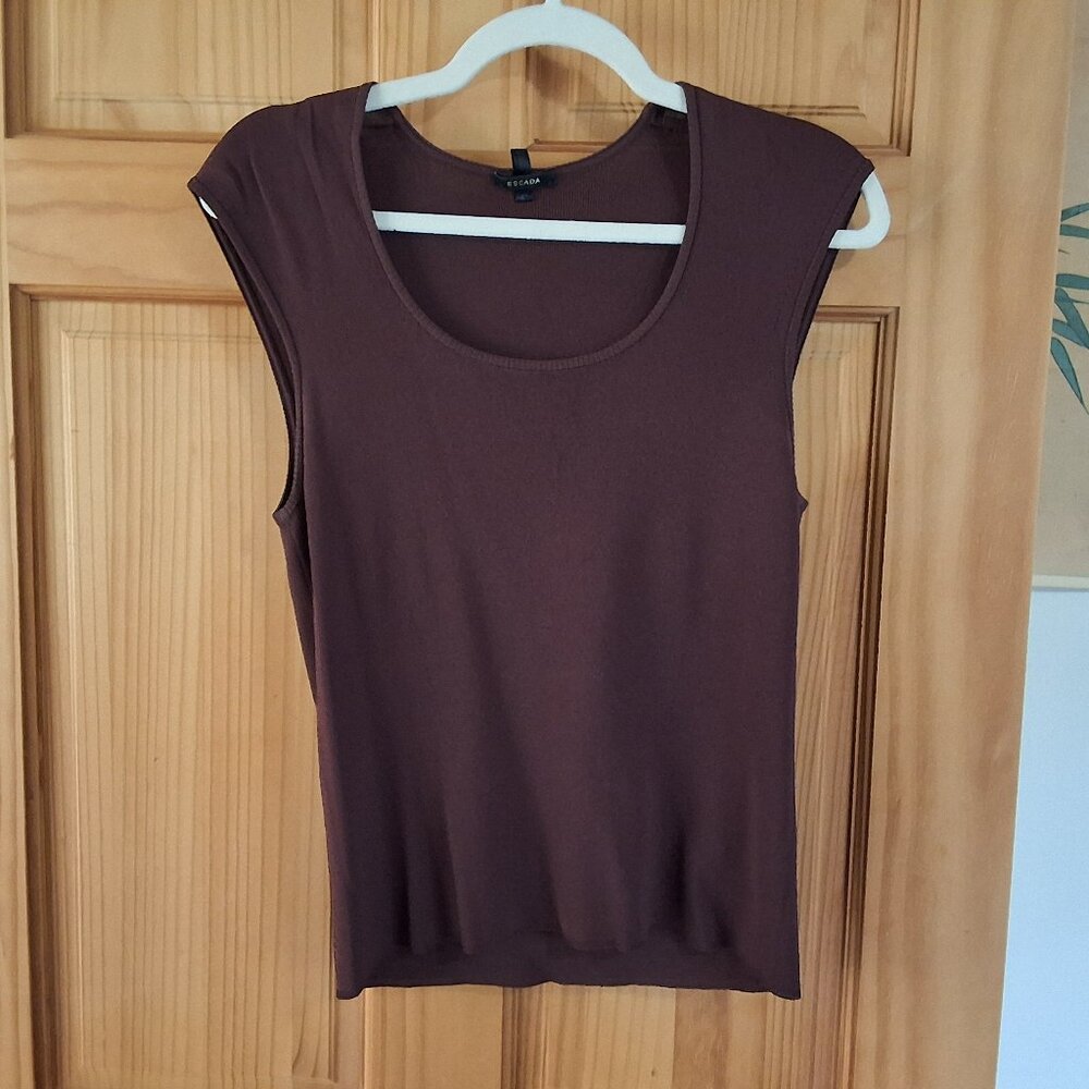 Escada Brown Knit tank